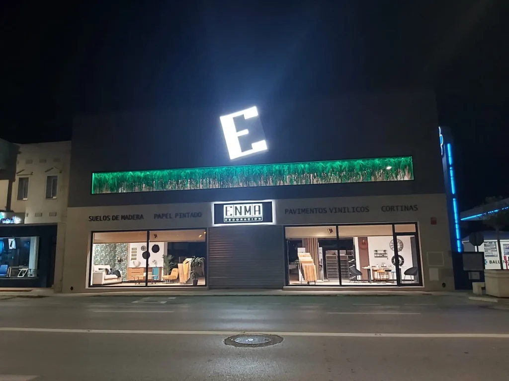 Exterior de la tienda de Enma decoración