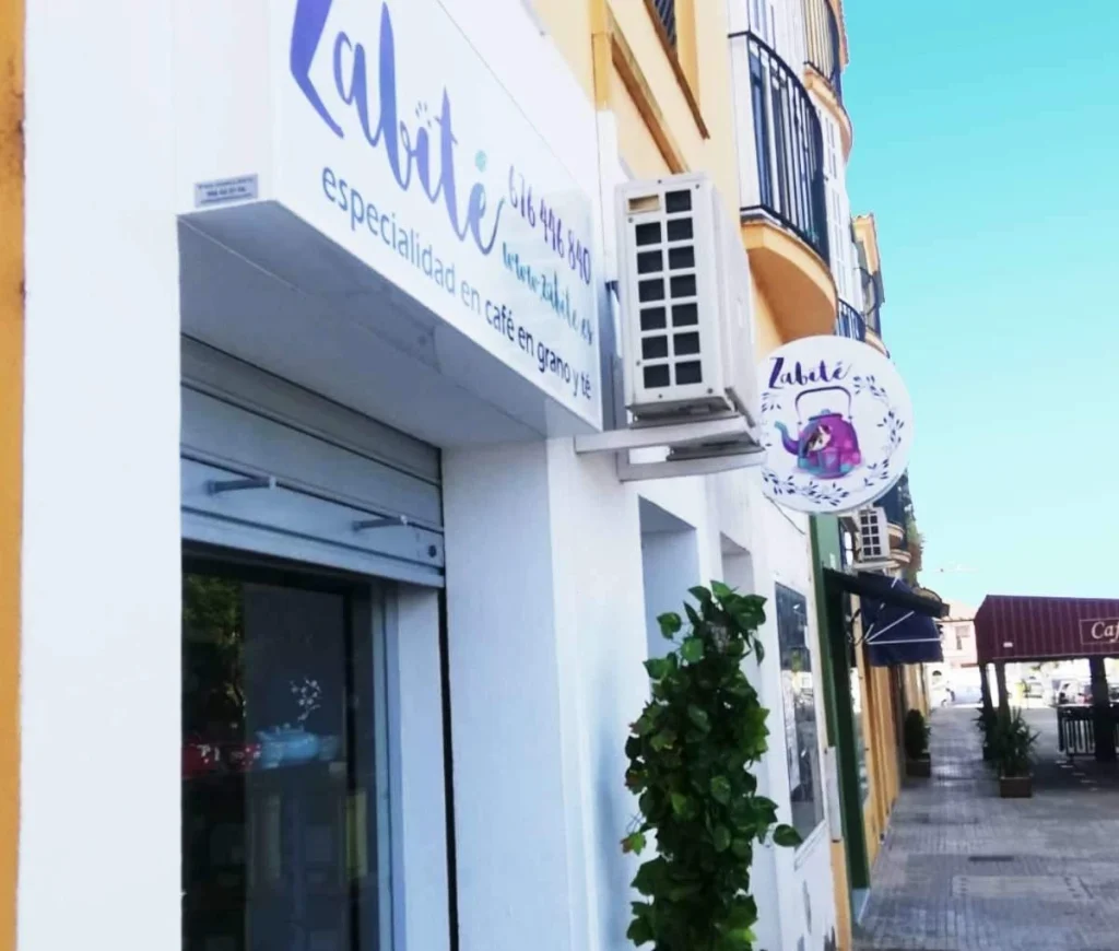 Exterior tienda zabité